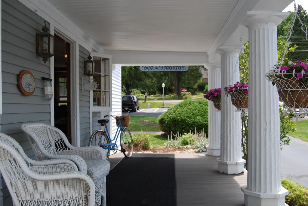 The French Country Inn Лейк-Женева Екстер'єр фото